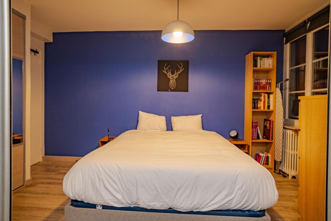Apartament Joli T2 Proche Du Metro Avec Vue Tour Eiffel Issy-les-Moulineaux Zewnętrze zdjęcie