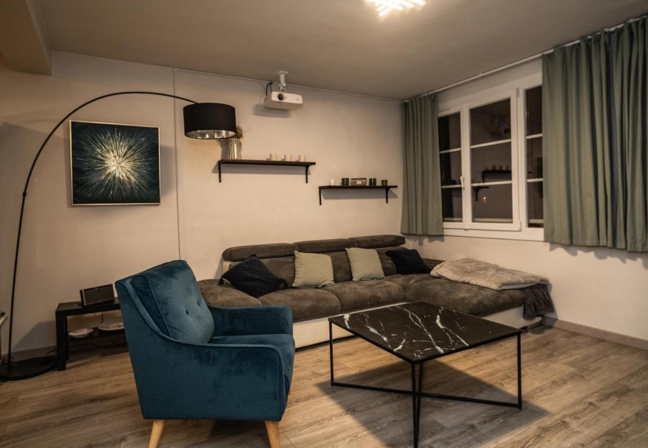 Apartament Joli T2 Proche Du Metro Avec Vue Tour Eiffel Issy-les-Moulineaux Zewnętrze zdjęcie