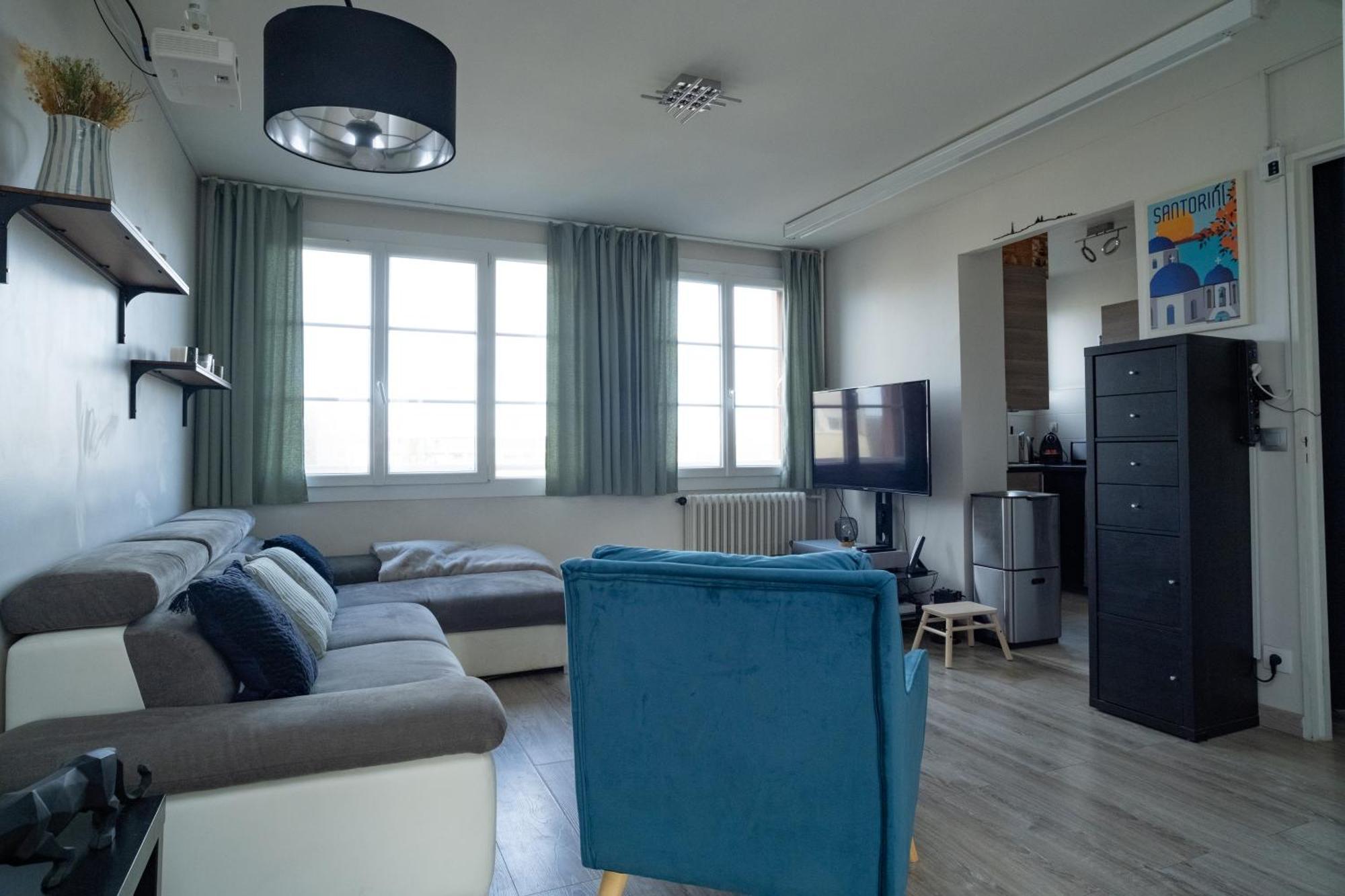 Apartament Joli T2 Proche Du Metro Avec Vue Tour Eiffel Issy-les-Moulineaux Zewnętrze zdjęcie